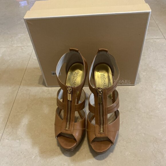 Michael Kors Berkley Platform Brown Platform Heel Sandal - Picture 9 of 10